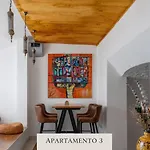 Noor Apartment *